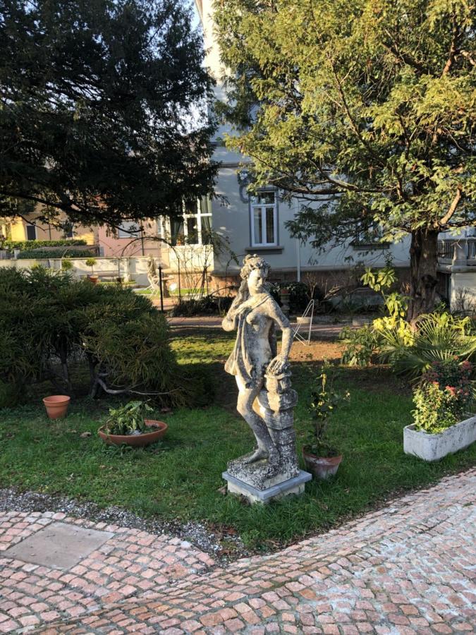 Villa Sapi Arcisate Exteriör bild